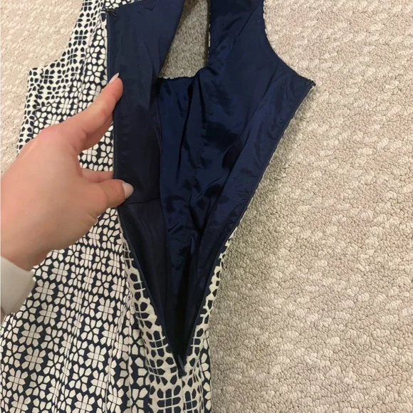 Banana Republic Navy and White Patterned Mini Dress - Picture 9 of 16